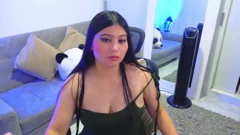 ANNY LOUIS online show from November 27, 8:00 pm