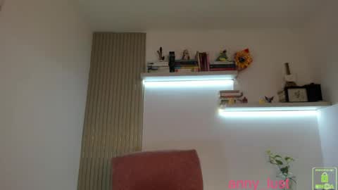 Snapshot of anny_lust chatting on May 26, 8:27 pm Issabela online show from May 26, 8:27 pm