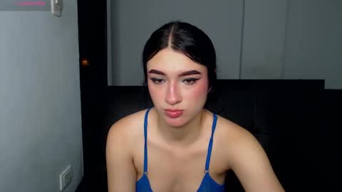 Snapshot of anny_naf chatting on March 1, 4:37 am Anny online show from March 1, 4:37 am