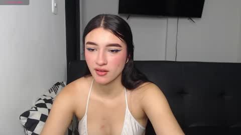 Snapshot of anny_naf chatting on October 20, 2:06 pm Anny online show from October 20, 2:06 pm