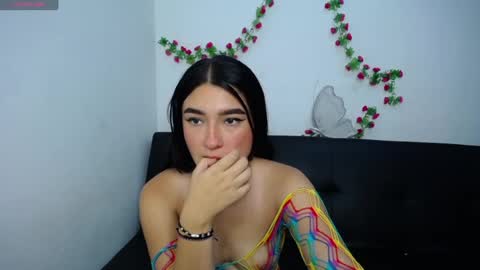 Anny online show from April 10, 4:33 pm