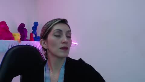 Anny online show from December 3, 12:47 pm