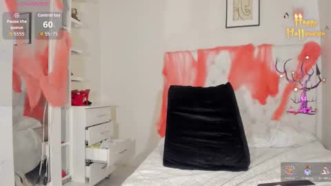 Snapshot of annybigassxxx chatting on October 27, 5:17 pm Melani online show from October 27, 5:17 pm