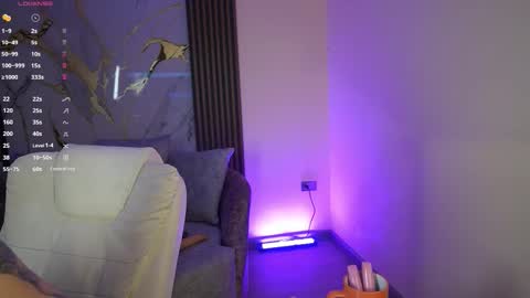 Ana online show from November 1, 11:34 am