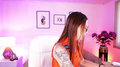 Snapshot of annybuny chatting on July 10, 11:57 am Ana online show from July 10, 11:57 am
