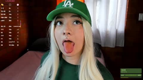 Anny  IG online show from January 24, 8:54 pm