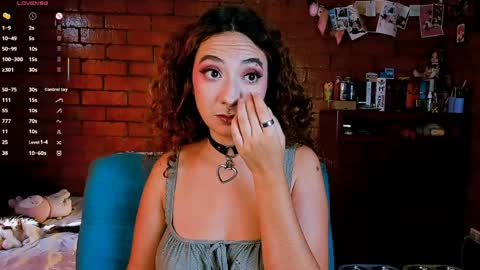 Anny  IG online show from April 27, 8:29 pm