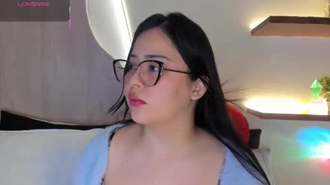 A N N Y E  online show from November 15, 12:02 pm