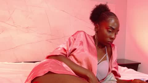 Anny  online show from February 8, 1:36 pm