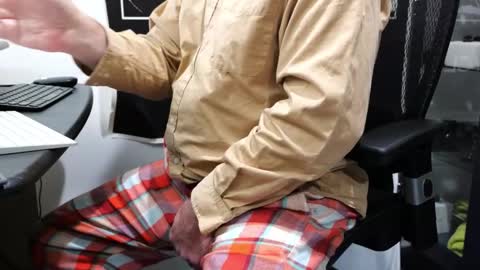 D online show from February 25, 3:32 pm