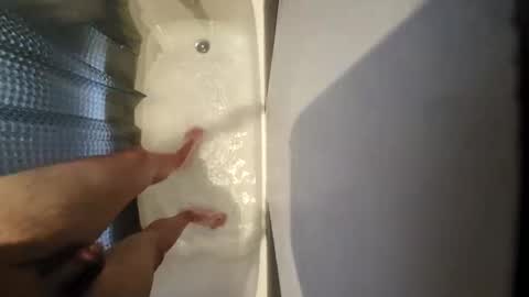 Snapshot of anoos_mongler chatting on October 26, 11:20 pm anoos_mongler online show from October 26, 11:20 pm