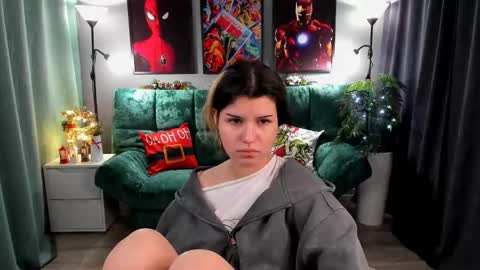 Snapshot of anoradark chatting on December 4, 6:38 pm Anora online show from December 4, 6:38 pm