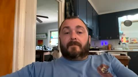 Snapshot of anrew420 chatting on August 1, 6:18 pm anrew420 online show from August 1, 6:18 pm