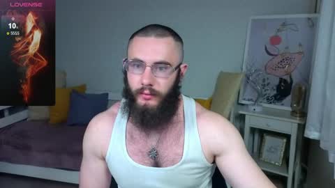 Snapshot of ant_power chatting on May 6, 7:41 pm Ant online show from May 6, 7:41 pm