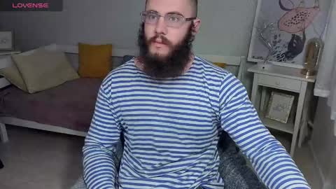 Snapshot of ant_power chatting on May 9, 3:39 pm Ant online show from May 9, 3:39 pm