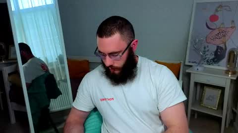 Snapshot of ant_power chatting on May 17, 3:19 pm Ant online show from May 17, 3:19 pm