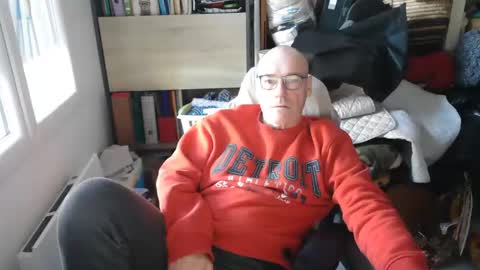 antares590 online show from November 27, 1:13 pm