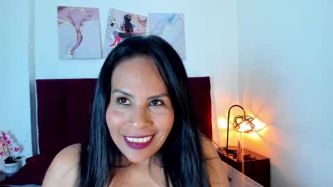 Snapshot of anthonelaa__ chatting on September 29, 8:13 pm Anthonelaa online show from September 29, 8:13 pm