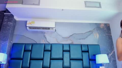 anthonelaDuque online show from November 28, 12:19 pm