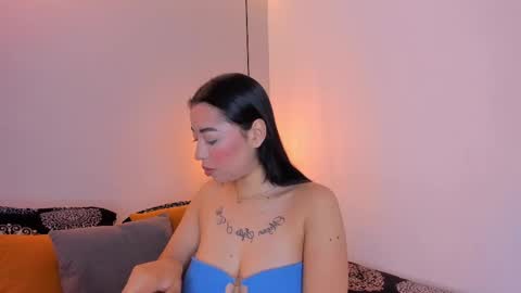 Snapshot of anthonellasweet_ chatting on October 2, 11:17 am Anthonella Sweet online show from October 2, 11:17 am