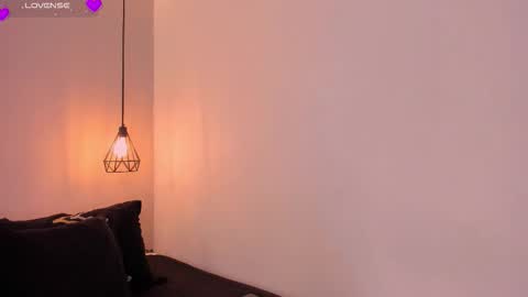 Snapshot of anthonellasweet_ chatting on October 15, 11:32 am Anthonella Sweet online show from October 15, 11:32 am