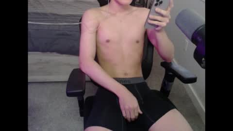 anthony30011 online show from February 19, 12:39 am