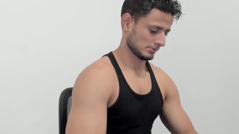 Adonys Creeb online show from October 30, 5:53 am