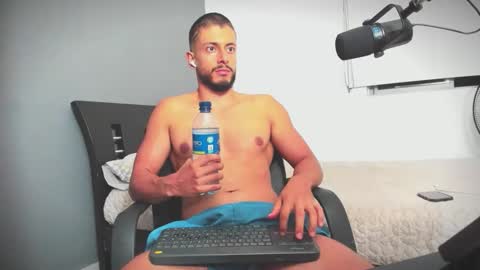 Anthony J. Blake online show from October 28, 12:58 am