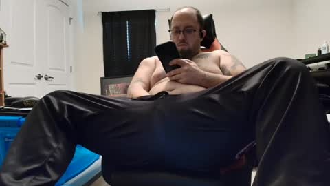 anthonygiacomazzo1 online show from November 3, 4:08 pm