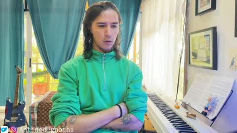 Antinoo Gnothi online show from December 5, 1:17 pm