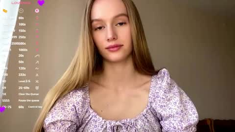 Viktoria online show from April 20, 3:04 pm