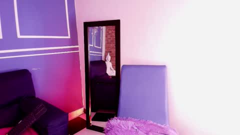 Antonella online show from February 9, 7:07 pm