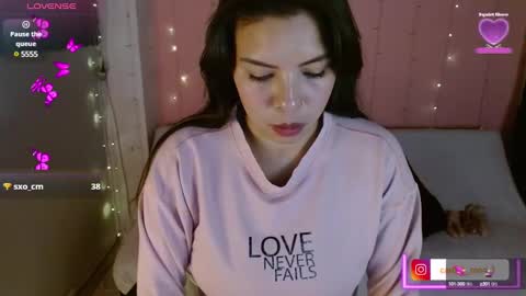 Snapshot of antolyh_c chatting on January 17, 3:53 pm antolyh_c online show from January 17, 3:53 pm