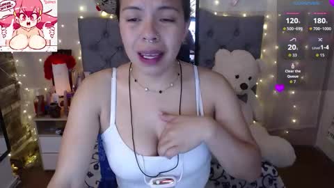 Snapshot of antolyh_c chatting on September 13, 9:31 am antolyh_c online show from September 13, 9:31 am