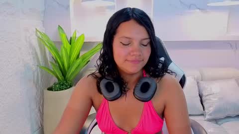 Antonela online show from September 25, 5:27 pm