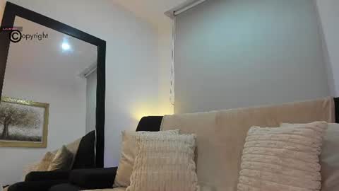 Snapshot of antonella_dom chatting on July 3, 1:01 am Antonella14Dominic online show from July 3, 1:01 am