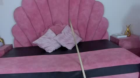 Snapshot of antonella_foxxxx chatting on June 24, 2:21 am antonella_foxxxx online show from June 24, 2:21 am