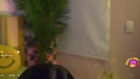 Snapshot of antonella_maitt chatting on November 3, 4:47 am Nell. online show from November 3, 4:47 am