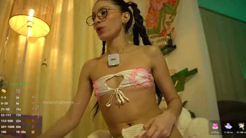 Nell. online show from December 15, 12:37 am