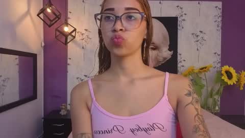 Antonella online show from April 9, 12:10 pm