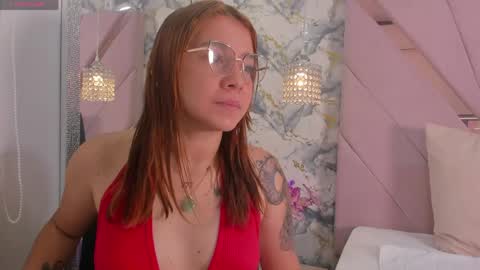 Snapshot of antonella_moon7 chatting on June 3, 10:04 pm Antonella Moon 7 online show from June 3, 10:04 pm