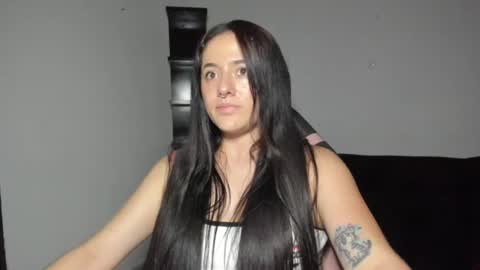 Snapshot of antonella_naughty1 chatting on June 30, 8:10 pm antonella online show from June 30, 8:10 pm