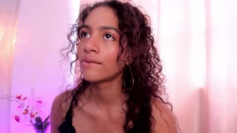 AntonellaHall  online show from April 22, 6:42 pm