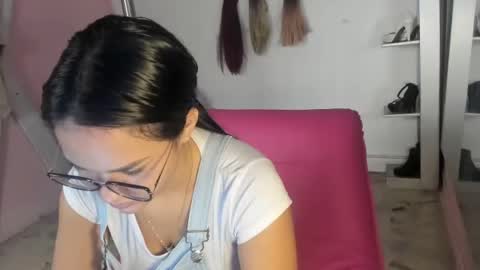 Snapshot of antonellakling_ chatting on July 21, 12:40 pm ANTONELLA online show from July 21, 12:40 pm