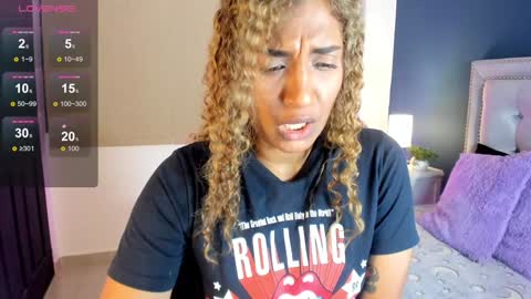 Sarah online show from December 20, 5:08 pm