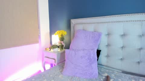 Sarah online show from January 1, 6:27 pm