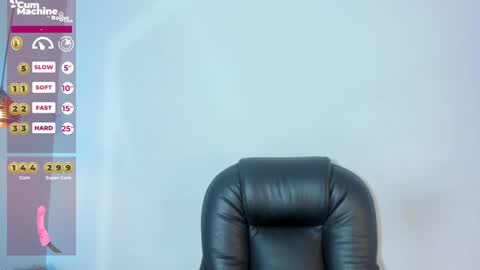 A N T O N E L L E  online show from January 16, 2:19 pm