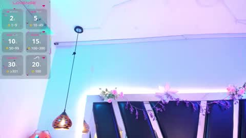 A N T O N E L L E  online show from February 24, 11:30 am