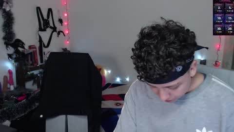 Snapshot of antonia_franco chatting on December 15, 2:30 am Antonia online show from December 15, 2:30 am