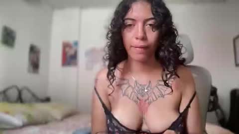 Antonia online show from February 9, 7:07 pm